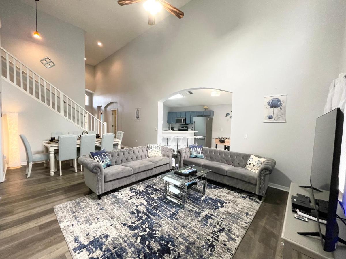 Fully Renovated, Quiet, Spacious Disney Themed Pool Home With Office คิสซิมมี ภายนอก รูปภาพ
