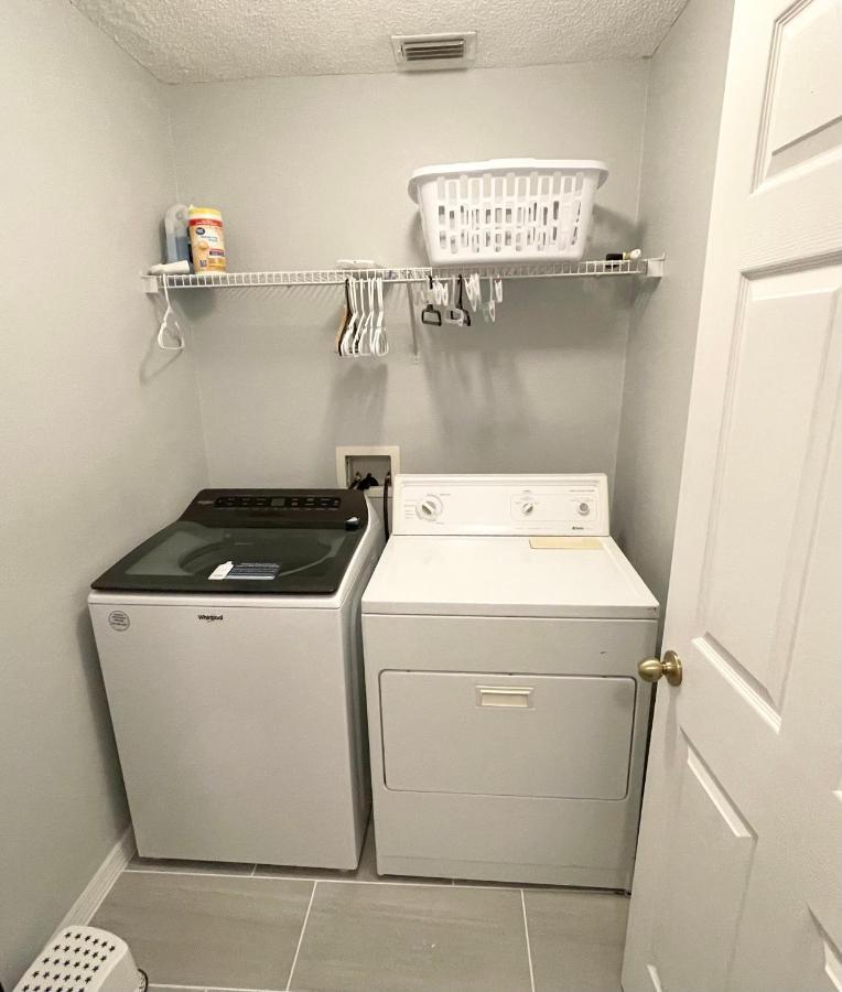 Fully Renovated, Quiet, Spacious Disney Themed Pool Home With Office คิสซิมมี ภายนอก รูปภาพ