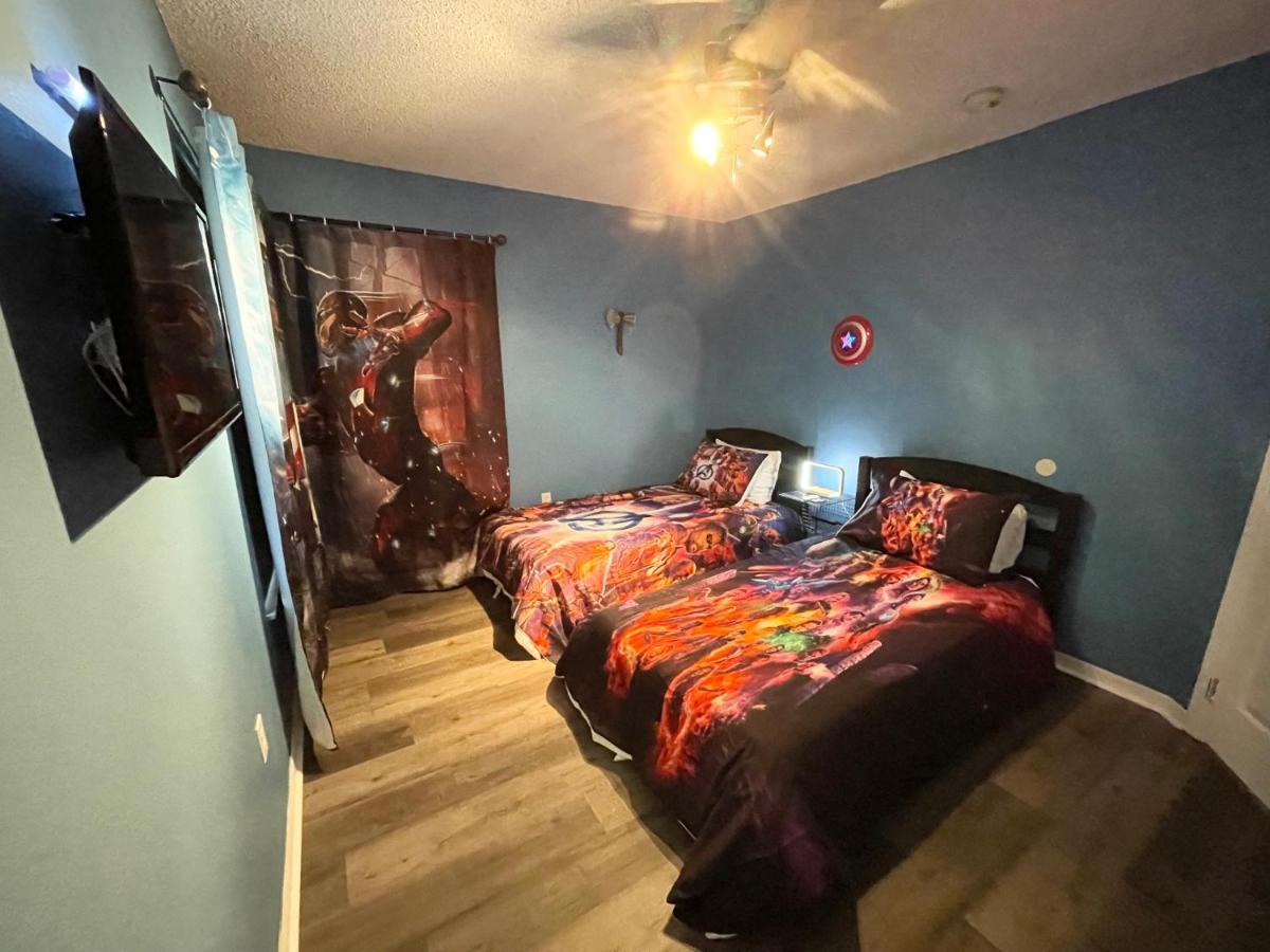 Fully Renovated, Quiet, Spacious Disney Themed Pool Home With Office คิสซิมมี ภายนอก รูปภาพ